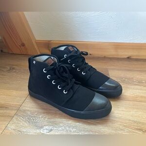NWOT Bangs high tops - onyx (black)